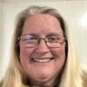 Meet your Posher, Liz